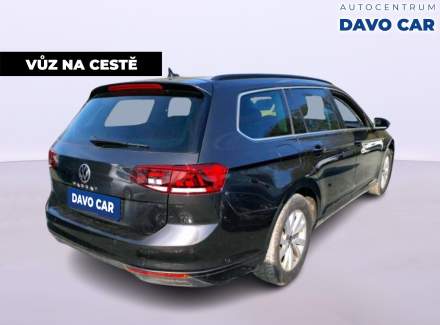 Volkswagen - Passat