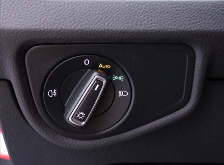 Volkswagen - Touran