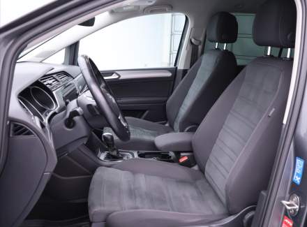 Volkswagen - Touran