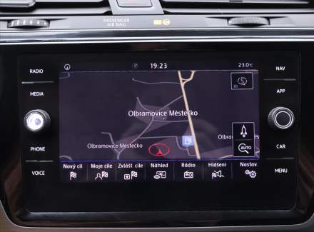 Volkswagen - Touran