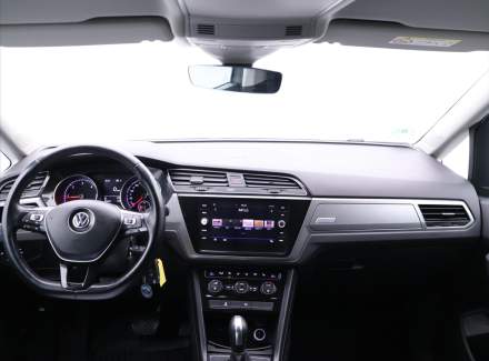 Volkswagen - Touran