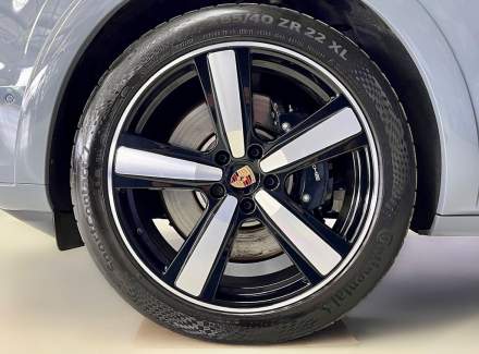 Porsche - Cayenne
