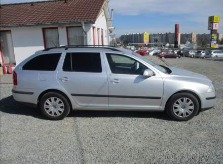 Škoda - Octavia