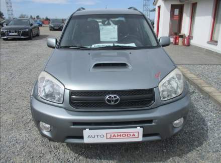 Toyota - RAV 4