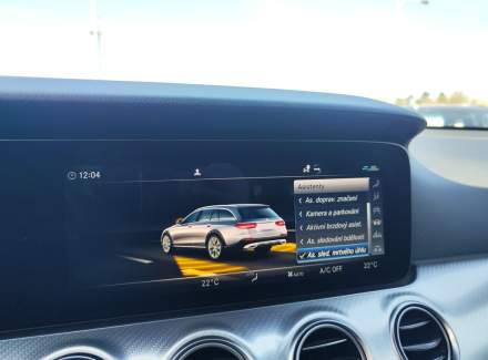 Mercedes-Benz - E-class