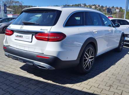 Mercedes-Benz - E-class