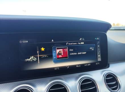 Mercedes-Benz - E-class