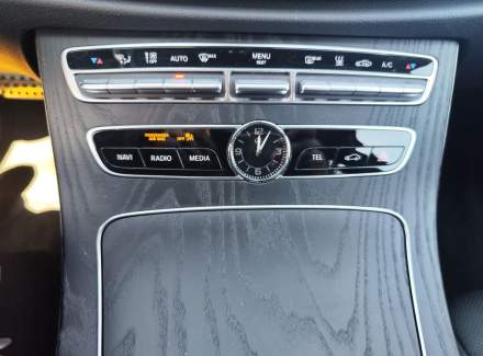 Mercedes-Benz - E-class