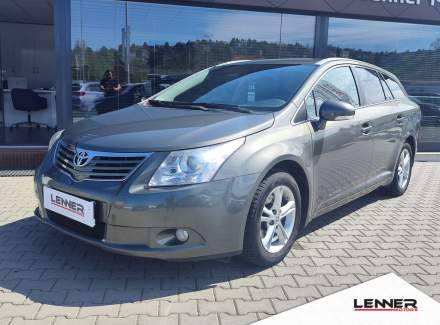 Toyota - Avensis