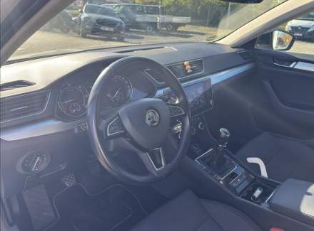Škoda - Superb