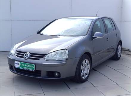 Volkswagen - Golf