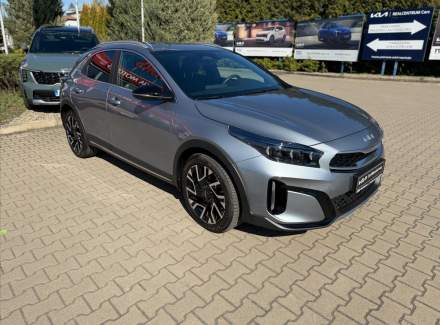 Kia - XCeed