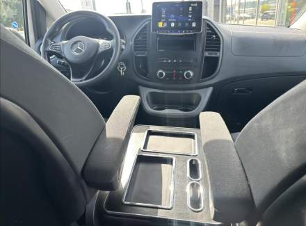 Mercedes-Benz - Vito