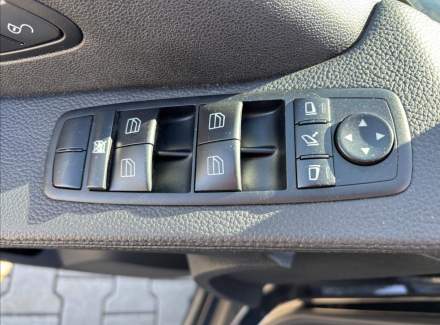 Mercedes-Benz - R-class