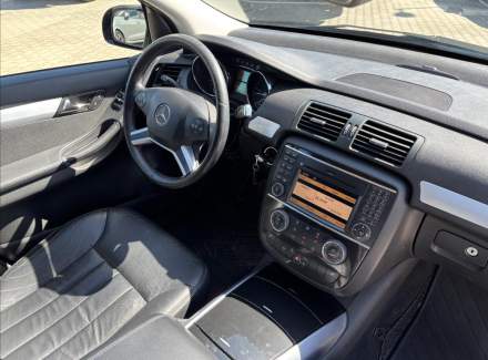 Mercedes-Benz - R-class