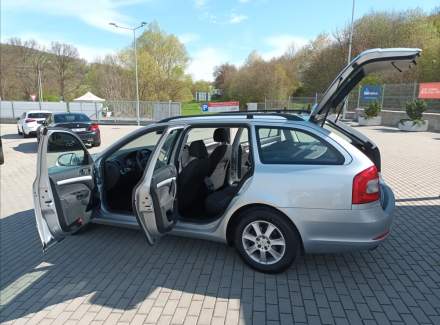 Škoda - Octavia