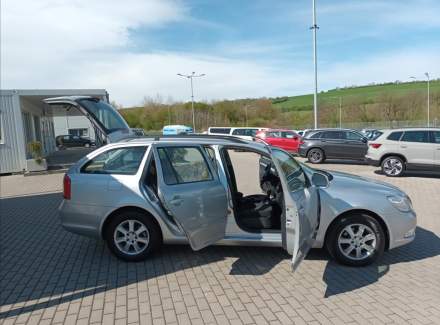 Škoda - Octavia
