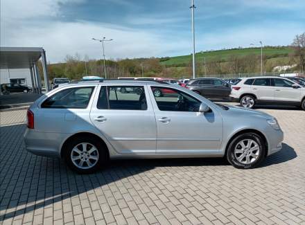Škoda - Octavia