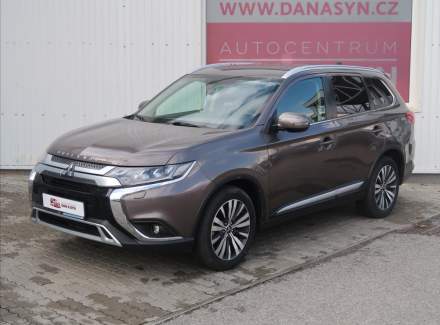 Mitsubishi - Outlander