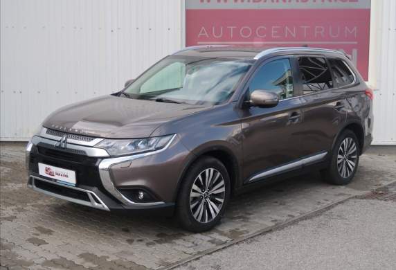 Mitsubishi - Outlander
