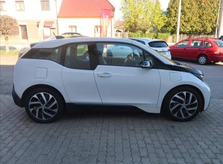 BMW - i3