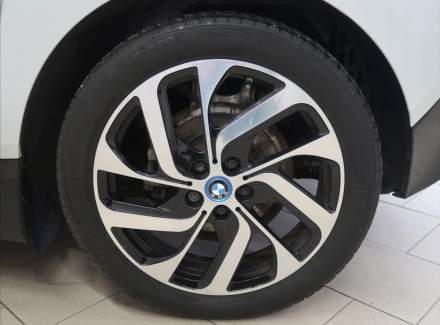 BMW - i3