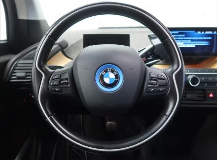 BMW - i3