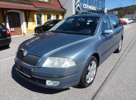 Škoda - Octavia