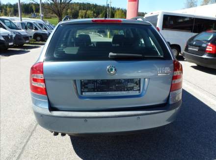 Škoda - Octavia