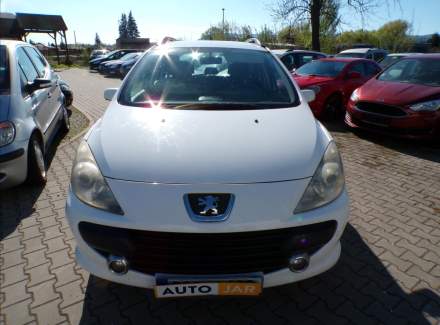 Peugeot - 307