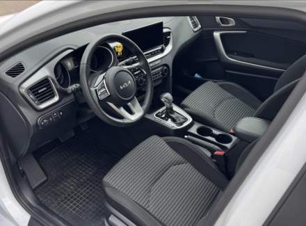 Kia - Cee'd