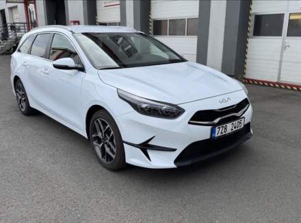 Kia - Cee'd