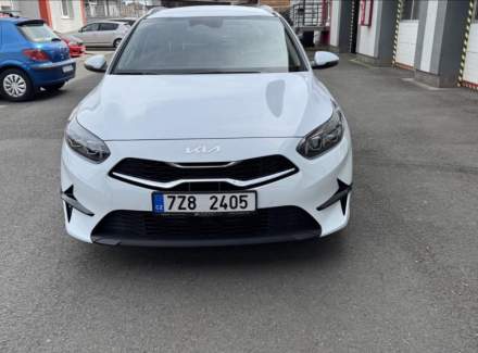 Kia - Cee'd