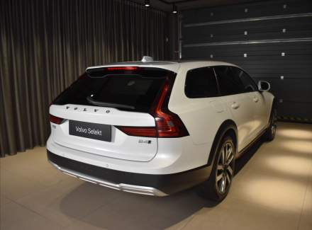 Volvo - V90