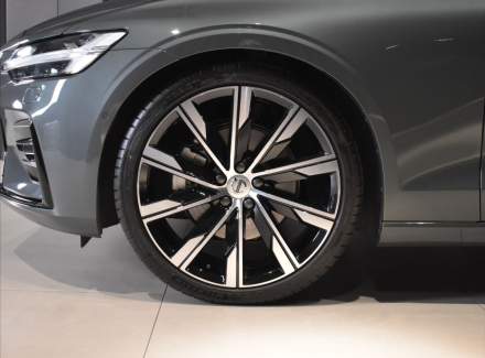 Volvo - V60
