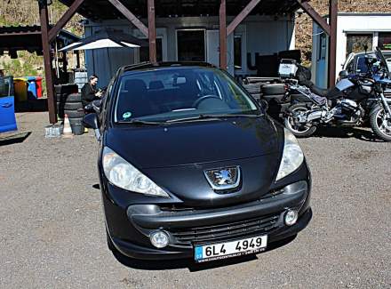 Peugeot - 207