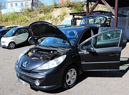 Peugeot - 207