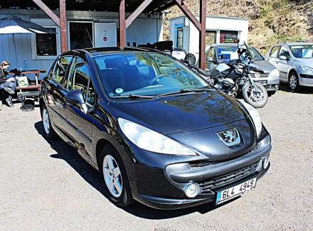 Peugeot - 207
