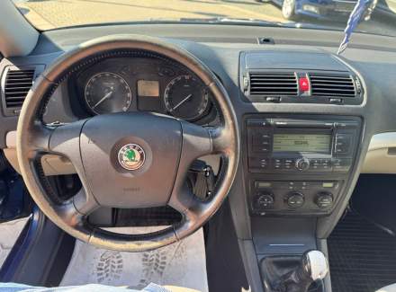 Škoda - Octavia