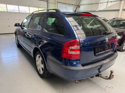 Škoda - Octavia
