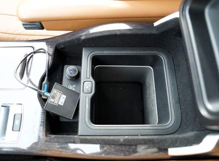 Land Rover - Range Rover