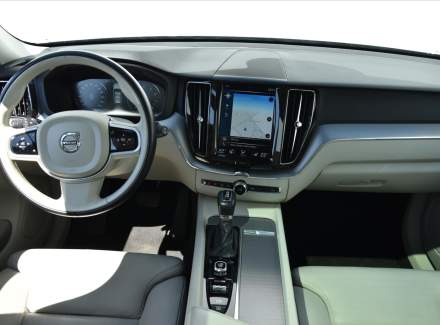 Volvo - XC60