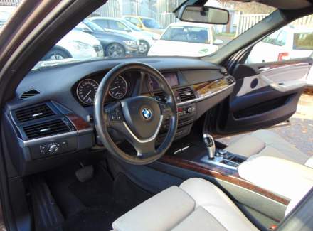 BMW - X5