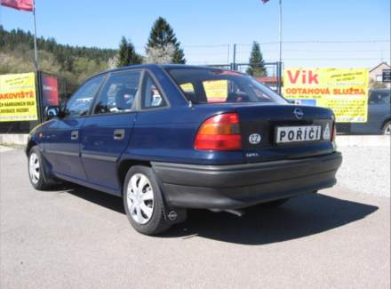 Opel - Astra