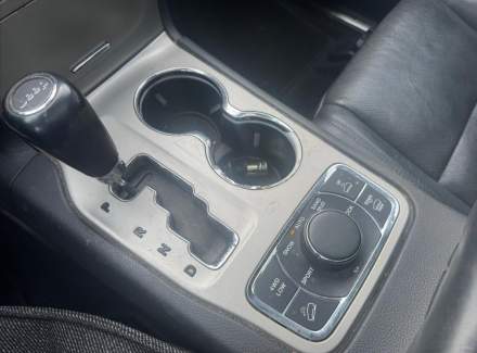 Jeep - Grand Cherokee