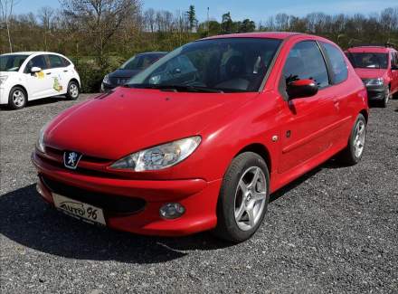 Peugeot - 206