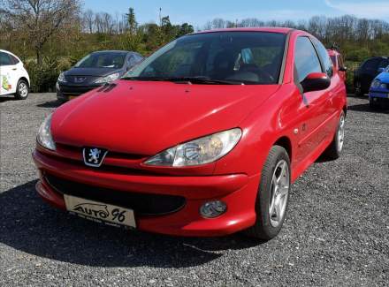 Peugeot - 206