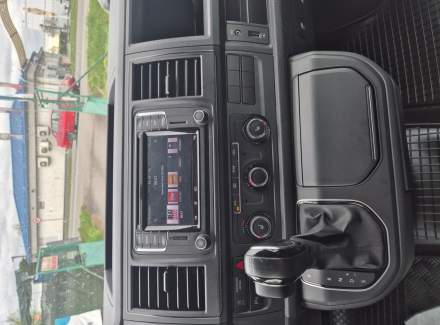 Volkswagen - Multivan