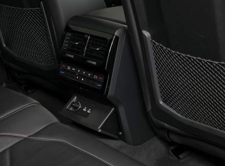 Volkswagen - Touareg