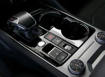 Volkswagen - Touareg